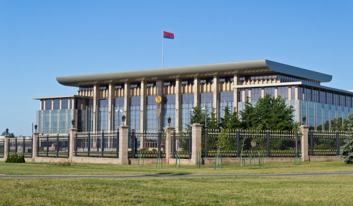 Президент поздравил работников лесной отрасли с профессиональным праздником